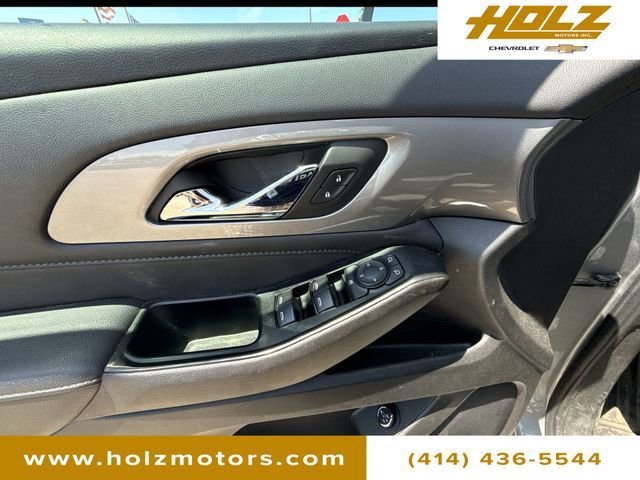 Certified Used 2023 Sterling Gray Metallic Chevrolet LT Cloth image 22