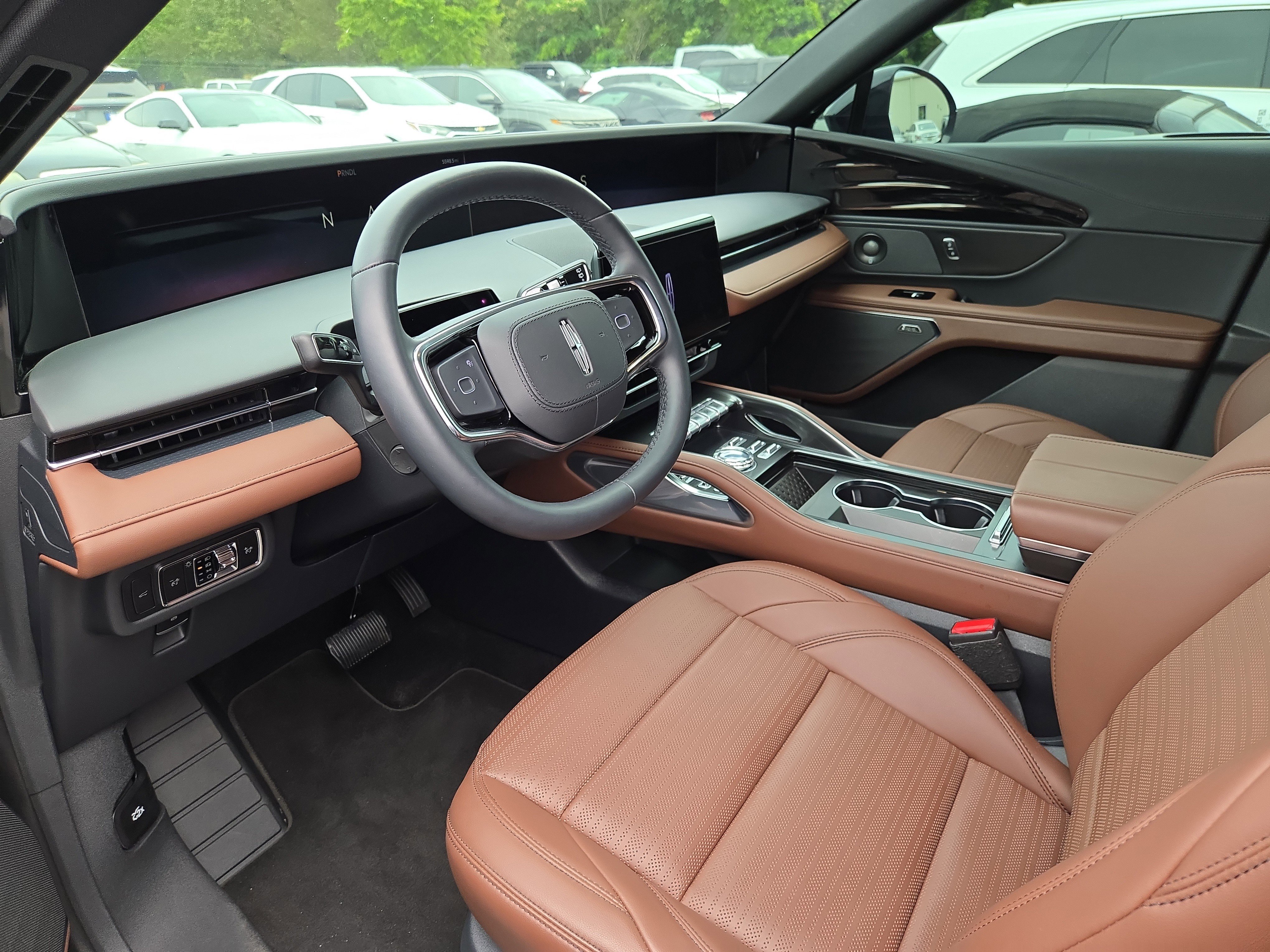 Used 2026 Blue Metallic Lincoln Reserve image 27