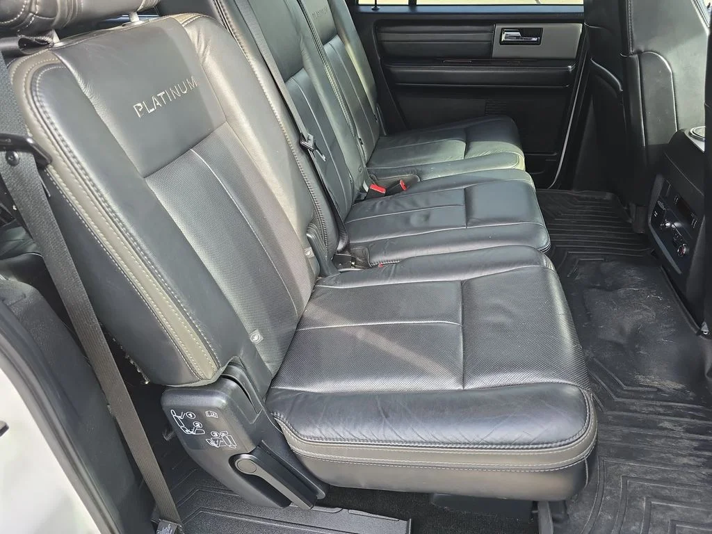 2016 Ford Expedition Platinum - Photo 28