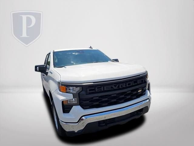 New 2026 Summit White Chevrolet WT image 14