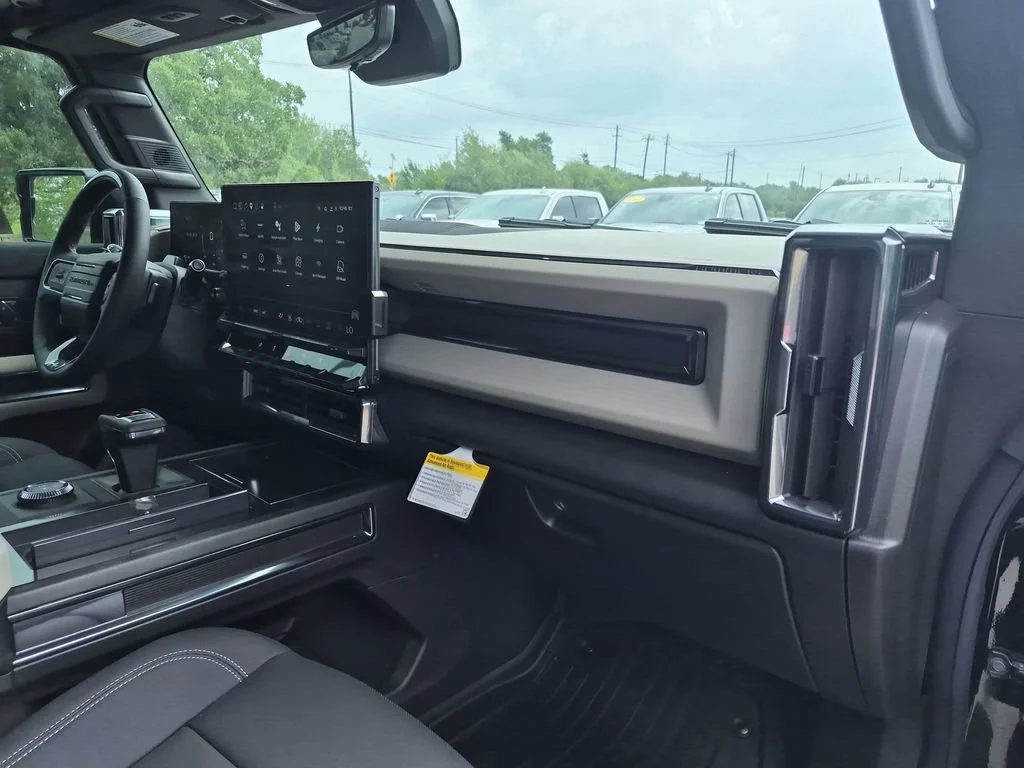 New 2026 Void Black GMC 2X image 38
