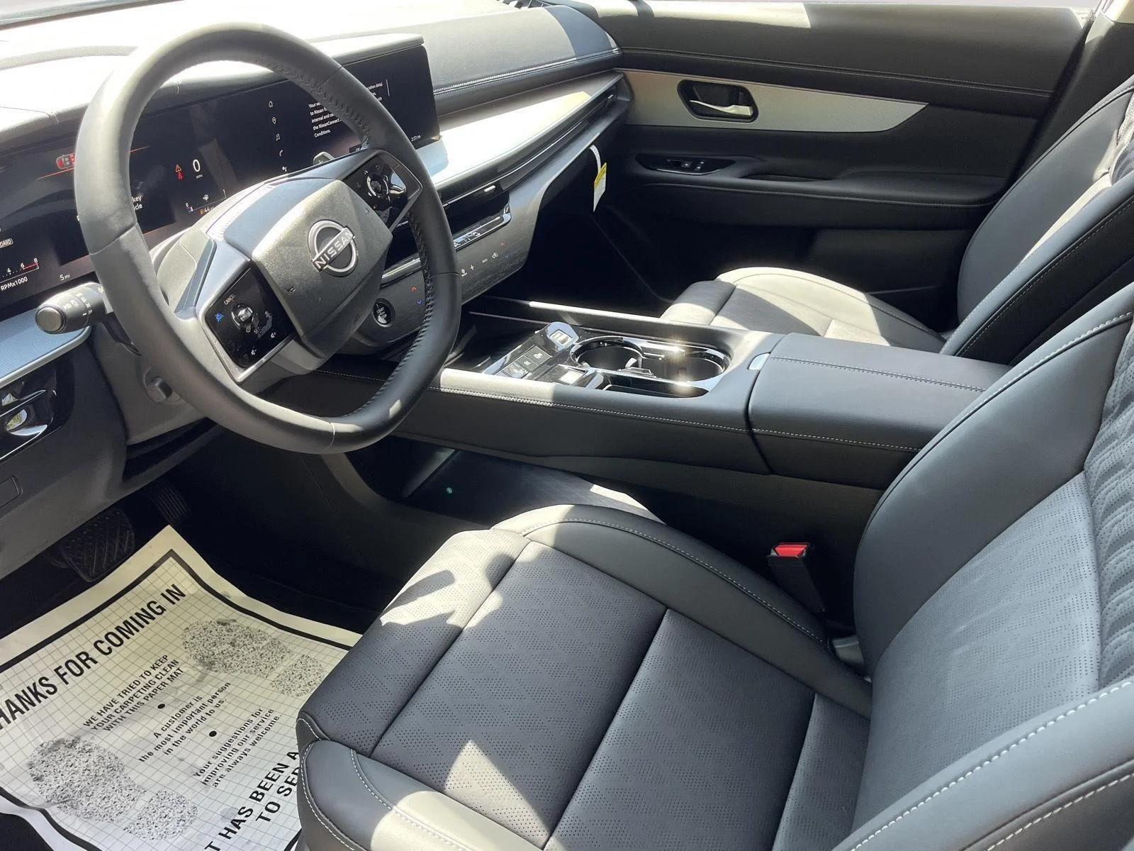 New 2026 Everest White Pearl TriCoat Nissan Platinum image 26