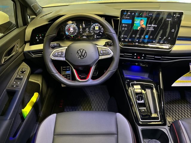 New 2026 White Volkswagen 2.0T SE image 11
