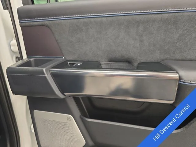 New 2026 Star White Metallic Tri-Coat Ford F-450® Platinum® image 17