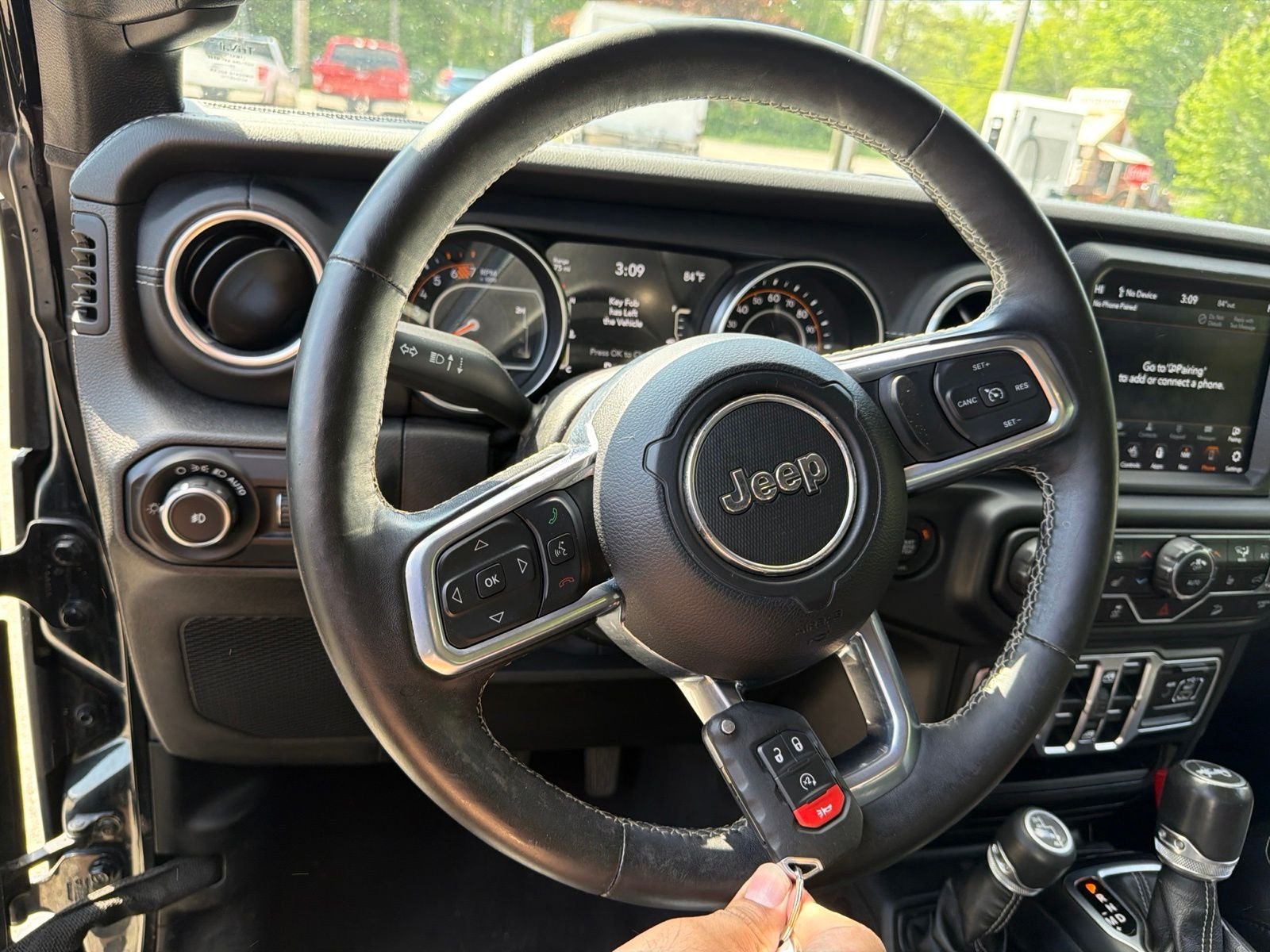 Used 2020 Black Jeep Unlimited Sahara image 22