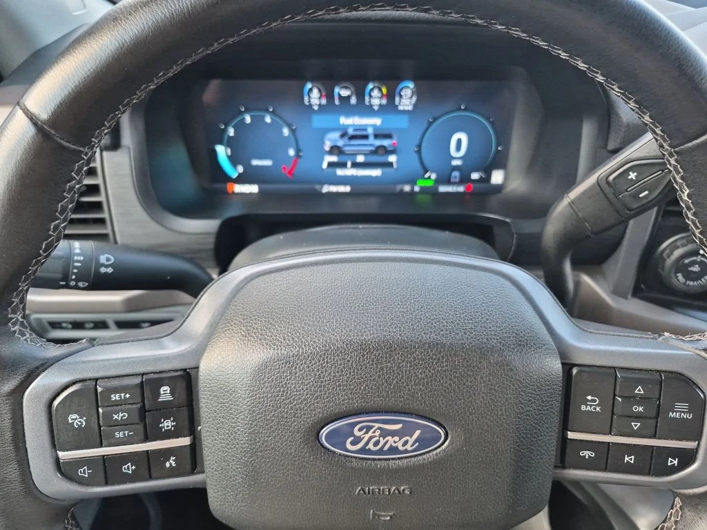 Used 2024 Black Metallic Ford XLT image 30