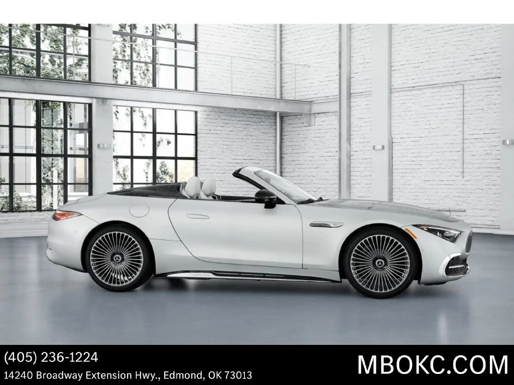 New 2026 MANUFAKTUR moonlight white magno (White Ambiance) Mercedes-Benz Maybach SL 680 image 60