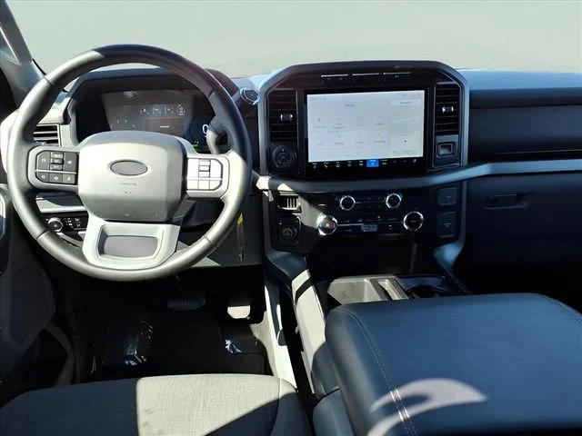 Used 2024 Silver Ford XLT image 14