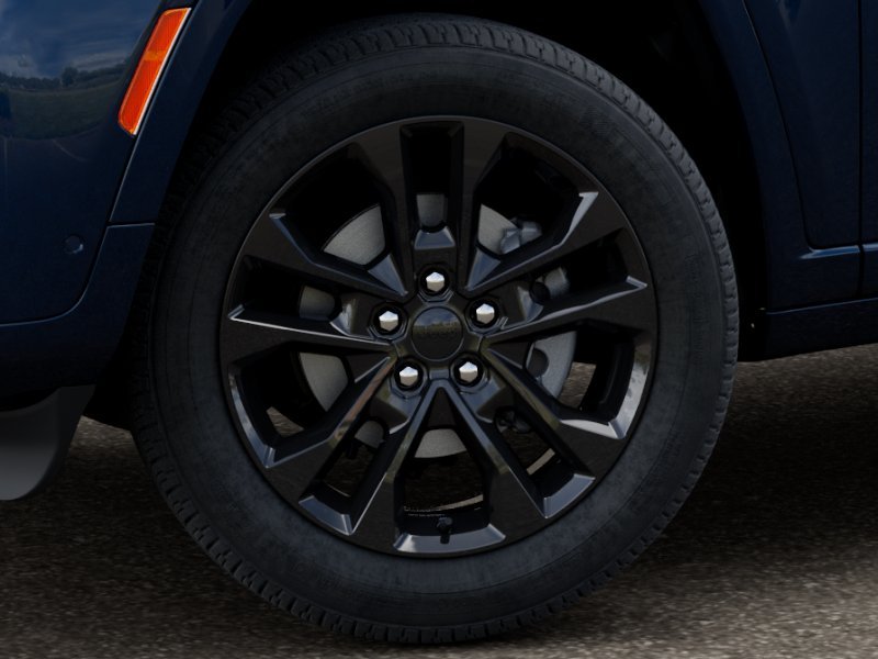 New 2026 Fathom Blue Pearl-Coat Exterior Paint Jeep Limited Reserve image 4