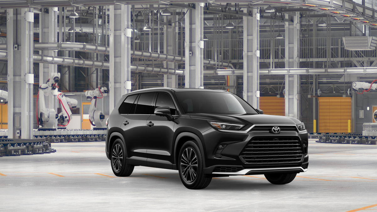 New 2026 Midnight Black Metallic Toyota Hybrid MAX Platinum image 15