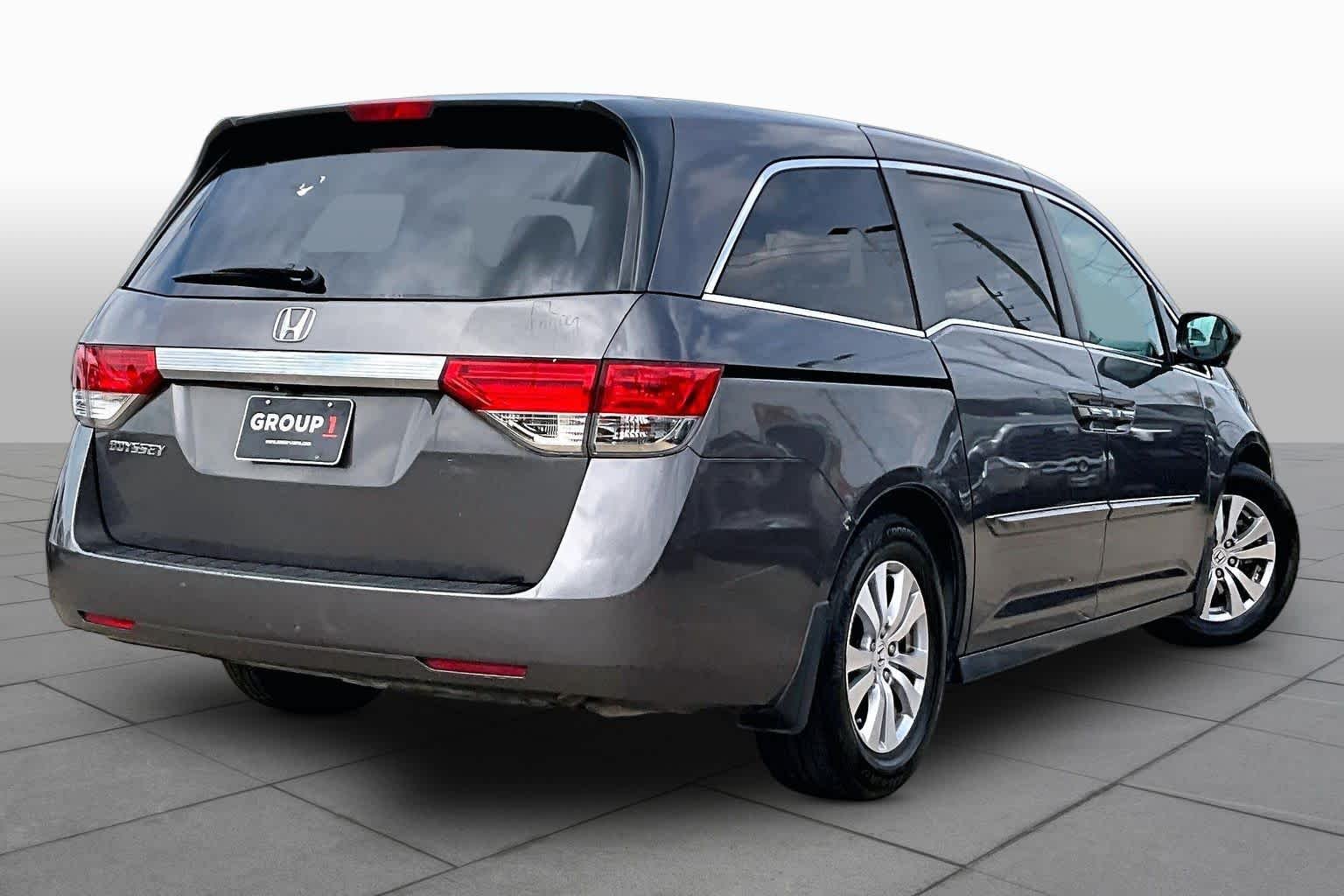 Used 2015 Modern Steel Metallic Honda EX image 12