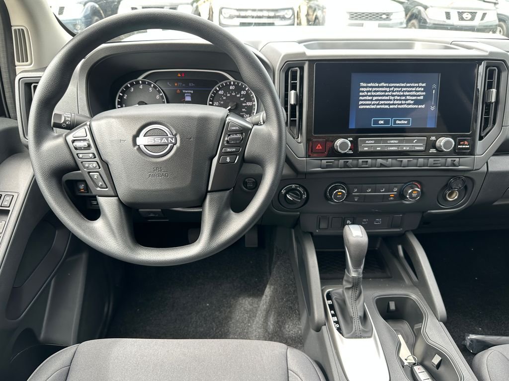 New 2026 Glacier White Nissan Crew Cab S image 17