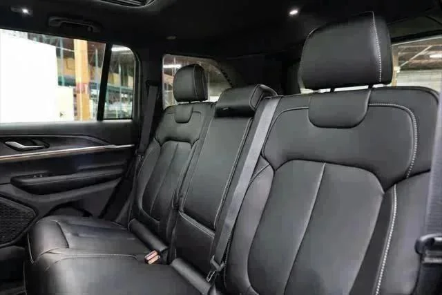 2025 Jeep Grand Cherokee Limited - Photo 27