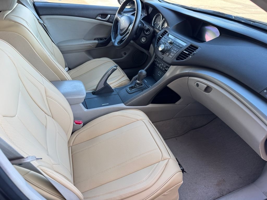 Used 2009 Gray Acura Technology image 6