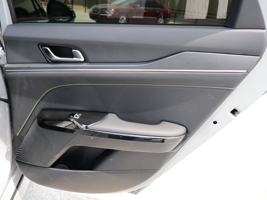 Used 2026 Wolf Gray Kia GT image 16