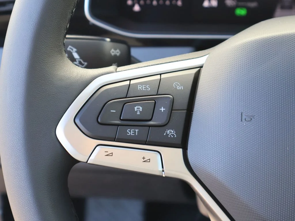 New 2026 Gray Volkswagen 1.5T SE image 26