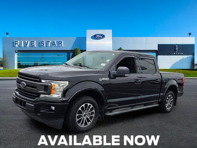 Used 2018 Shadow Black Ford XLT image 3