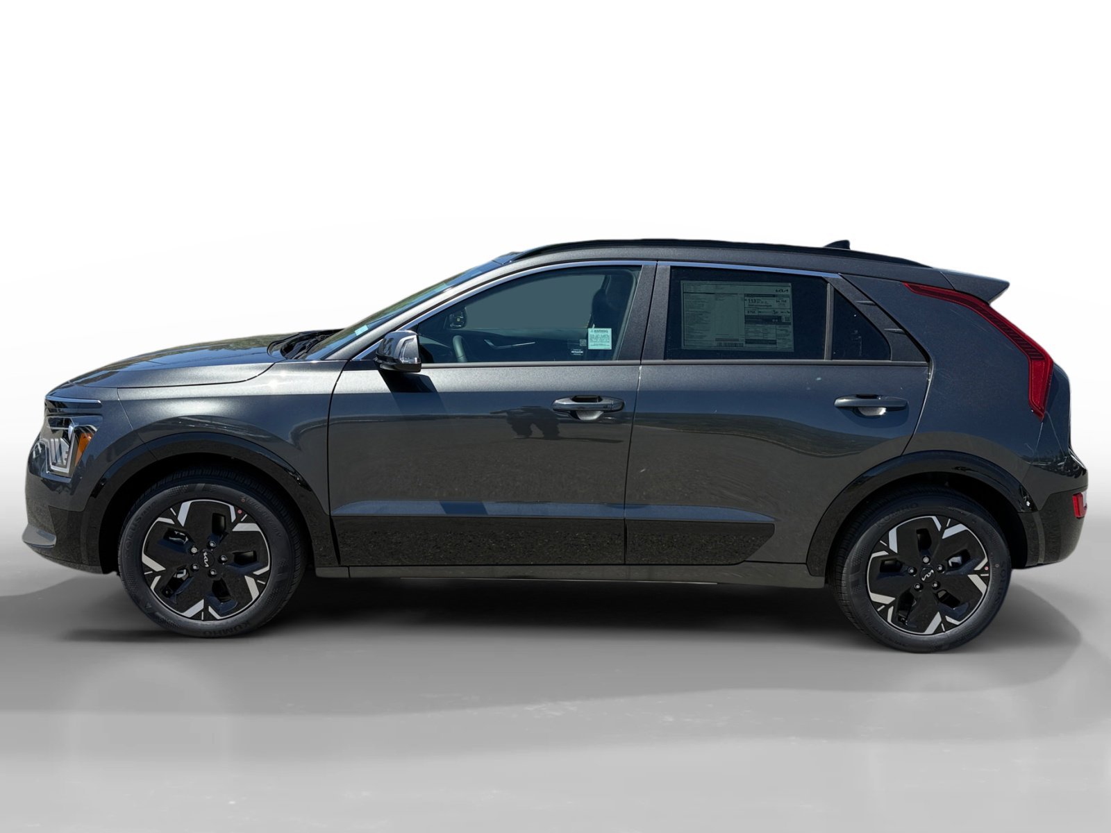 New 2026 Interstellar Gray Kia WIND image 2