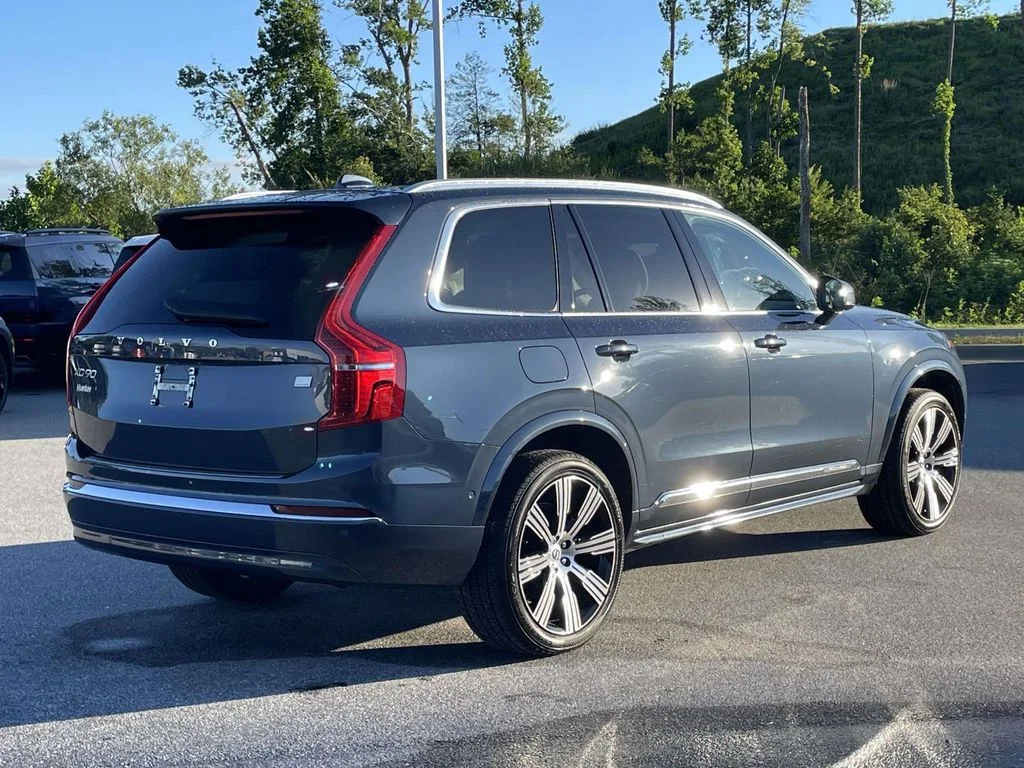 Certified Used 2023 Denim Blue Volvo Plus image 28