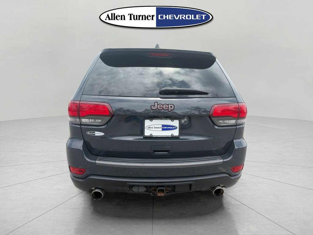 Used 2017 Black Jeep Trailhawk image 5