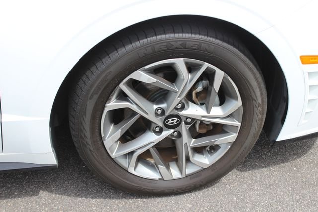 Used 2020 Gray Hyundai SEL image 32