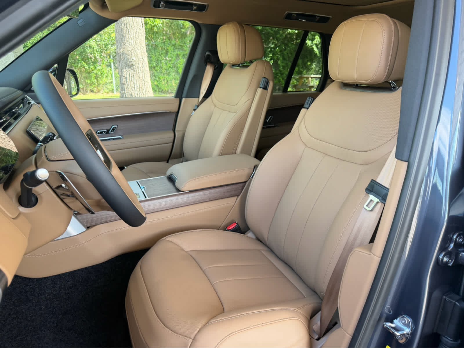 New 2026 Varesine Blue LAND ROVER SE image 10
