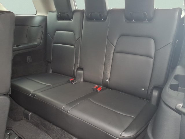 Used 2025  Nissan SL image 20