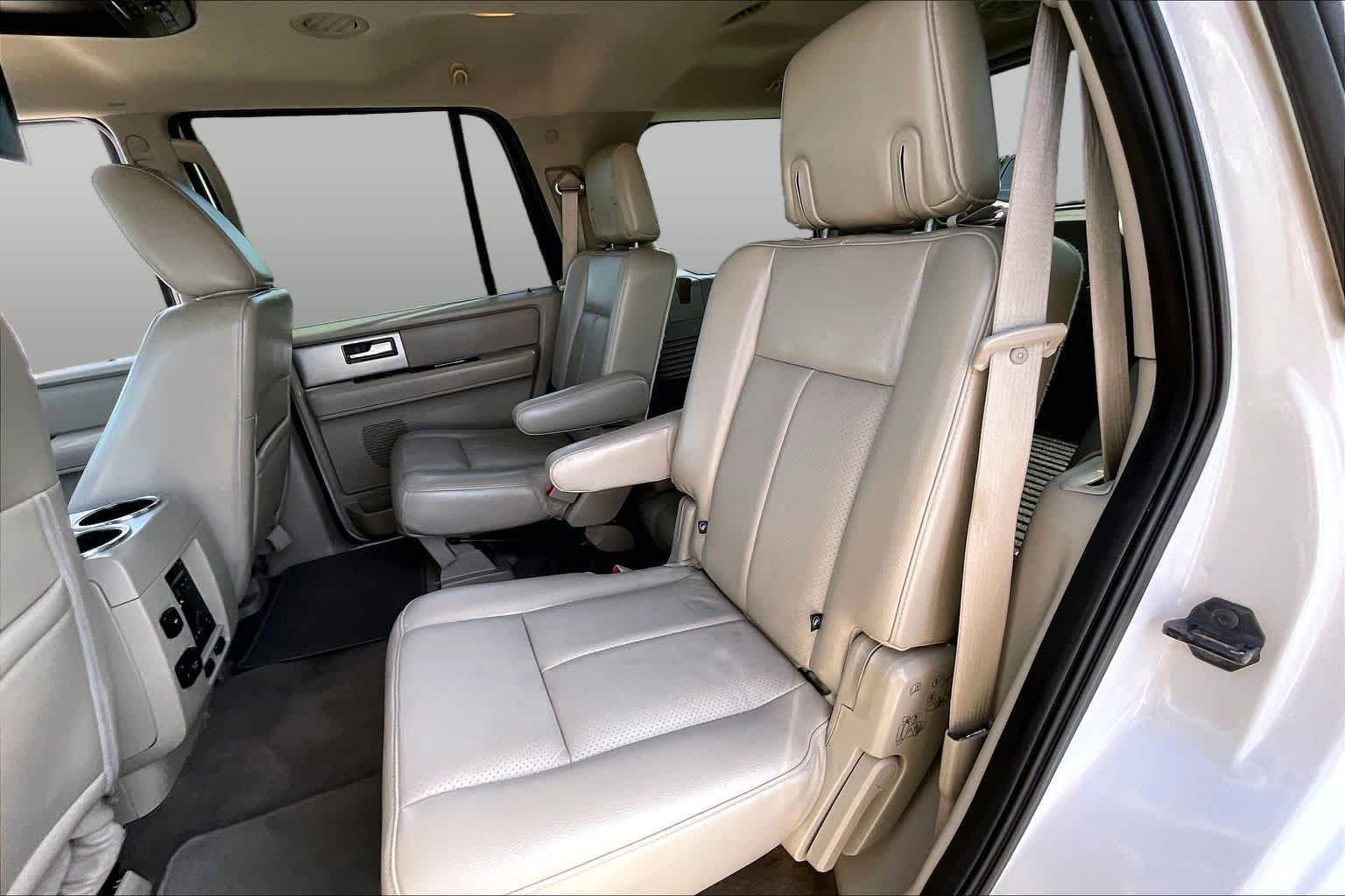 Used 2011 White Platinum Metallic Ford Limited image 18