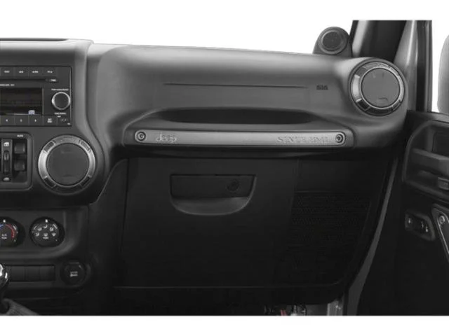 Used 2018 Rhino Clearcoat Jeep Unlimited Sport image 21