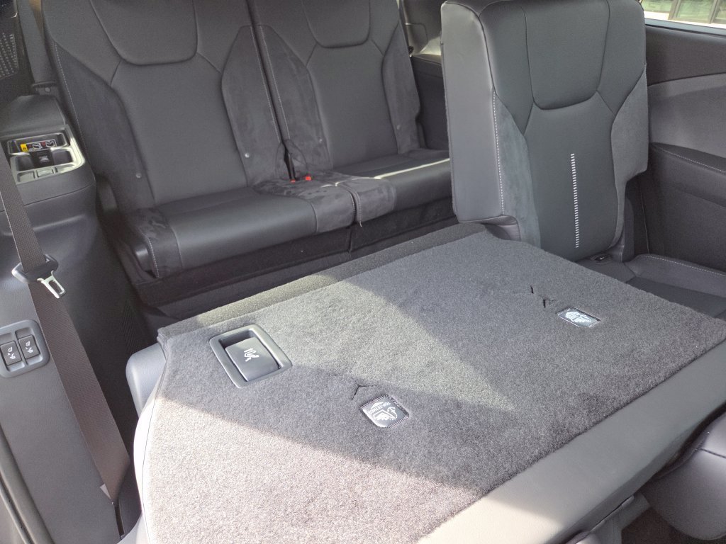 New 2026 Cloudburst Gray Lexus LUXURY AWD image 33