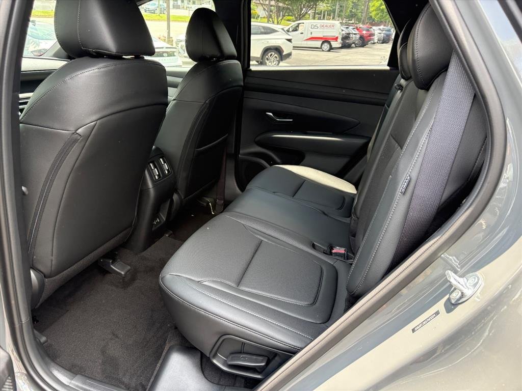 New 2026 Hampton Gray Metallic Hyundai XRT image 13