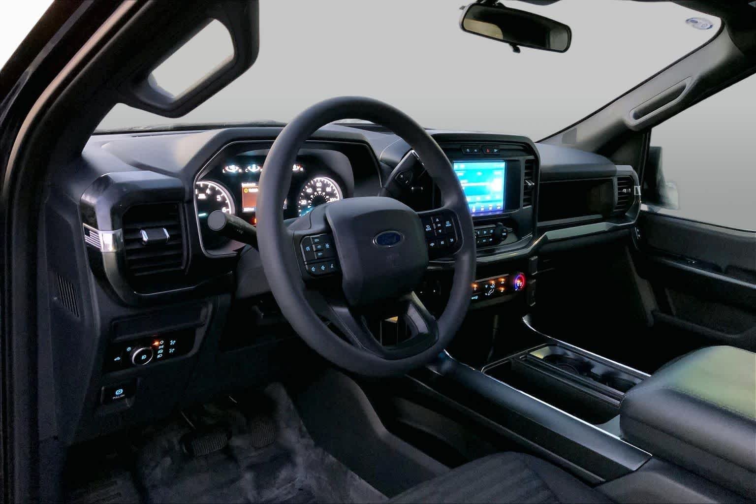 Used 2023 Antimatter Blue Ford XL image 17