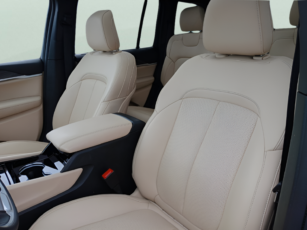 Used 2023 Black Jeep Limited image 23
