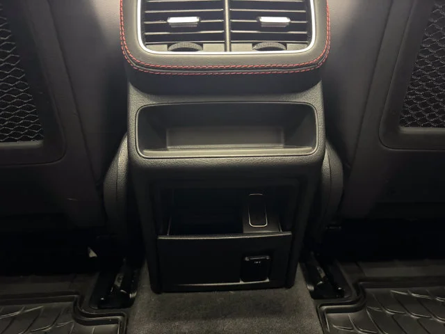 Certified Used 2023 MANUFAKTUR Diamond White Bright Mercedes-Benz GLE 53 AMG® image 42