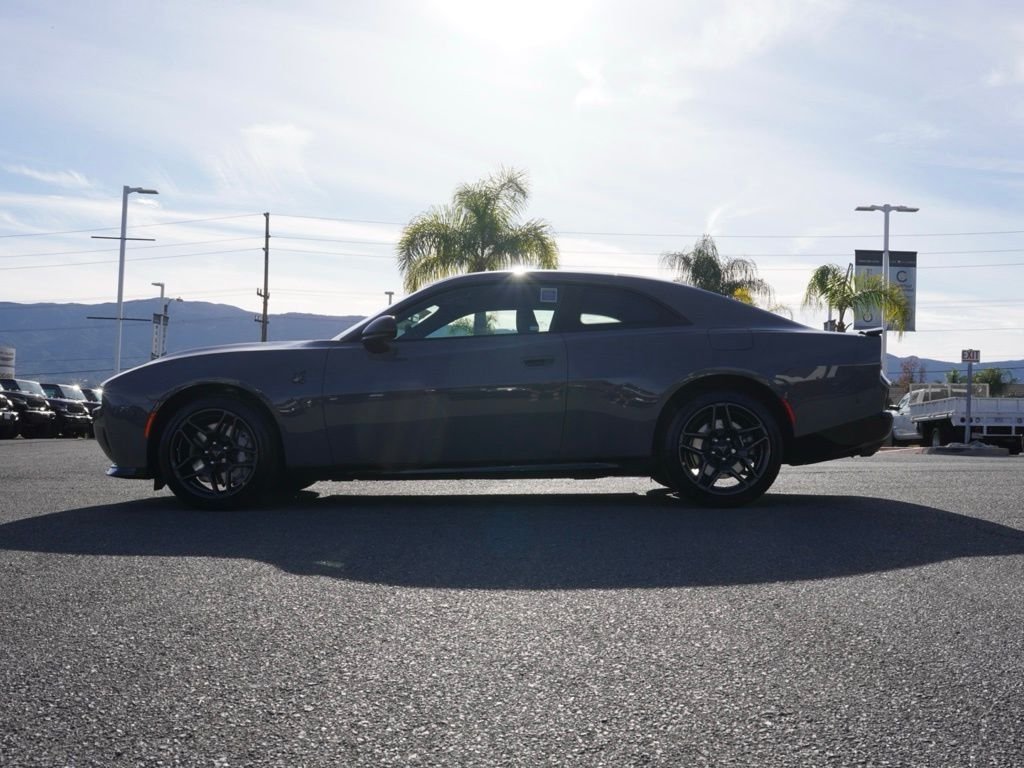 New 2026 Destroyer Gray Exterior Paint Dodge R/T Scat Pack image 6