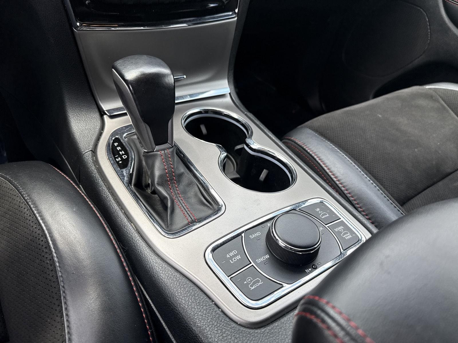 Used 2021 Slate Blue Pearlcoat Jeep Trailhawk image 24