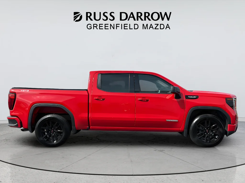Used 2022 Red GMC Elevation image 6