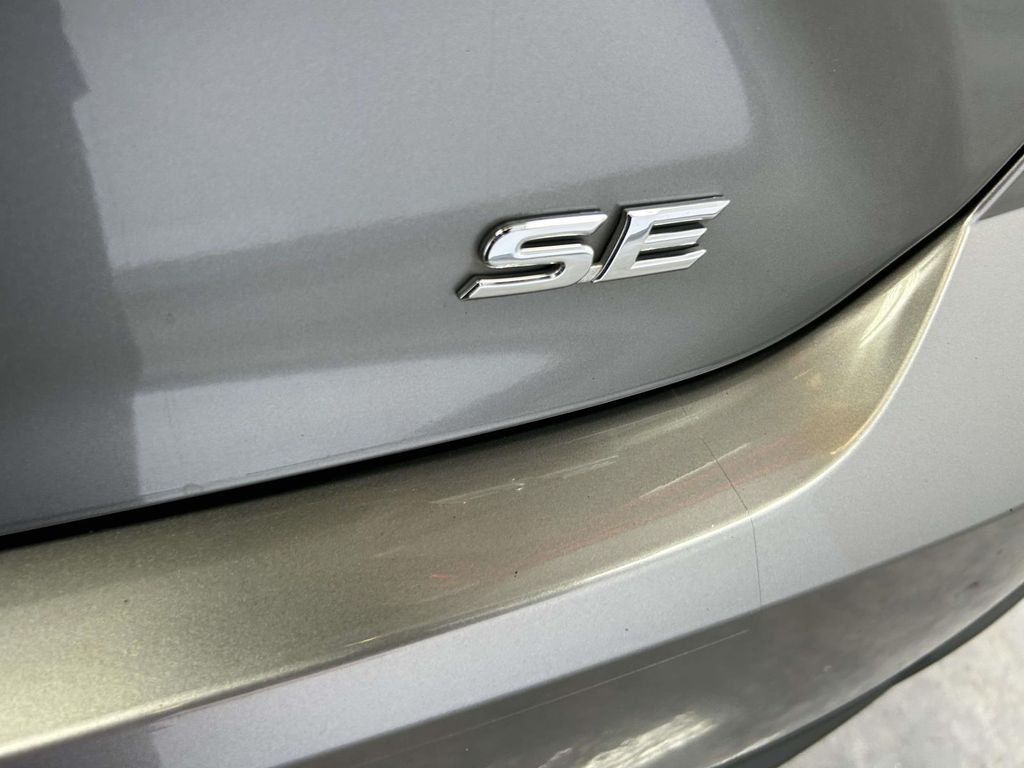 Certified Used 2025  Toyota SE image 10