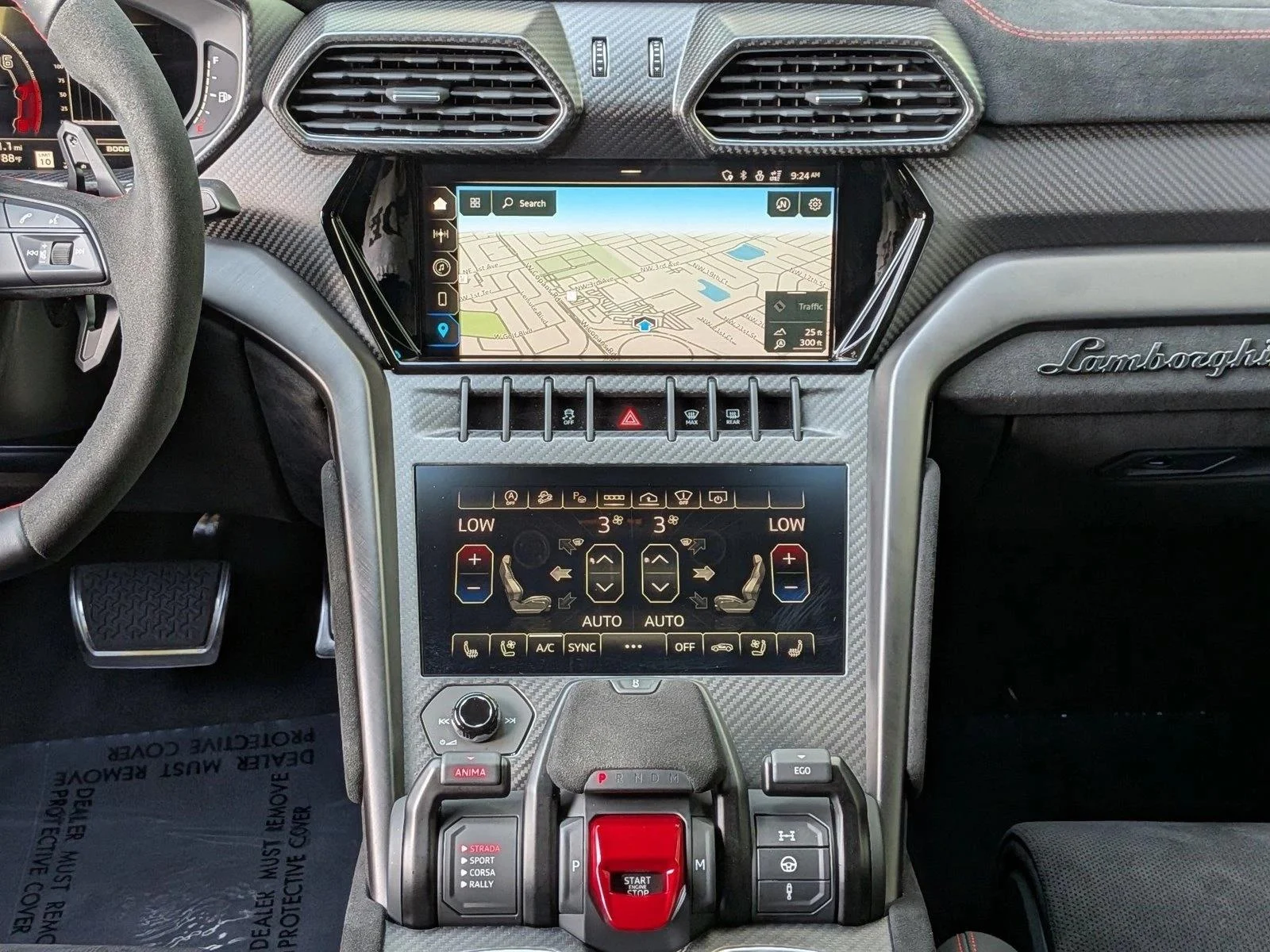 Used 2023 White Lamborghini Performante image 16