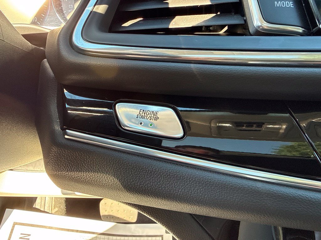 Used 2024 Gray Buick Avenir image 34