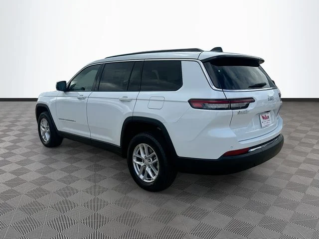 New 2026 Bright White Clear-Coat Exterior Paint Jeep Laredo image 5