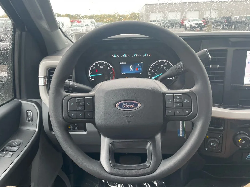 New 2026 Oxford White Ford F-350® XL image 16