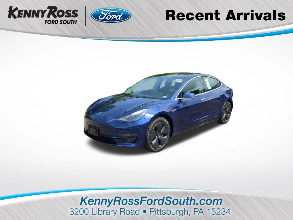 Used 2018 Blue Tesla Long Range image 1