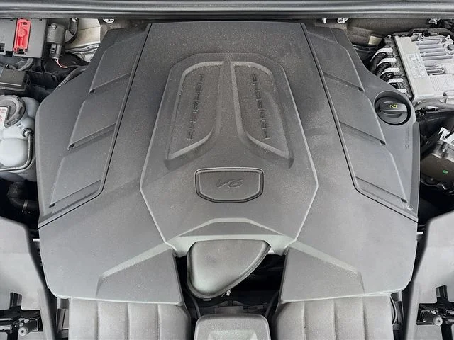 Used 2024 Gray Porsche Base image 31