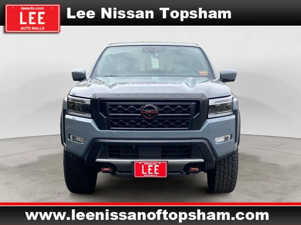 Certified Used 2023 Boulder Gray Pearl Nissan PRO-4X image 9