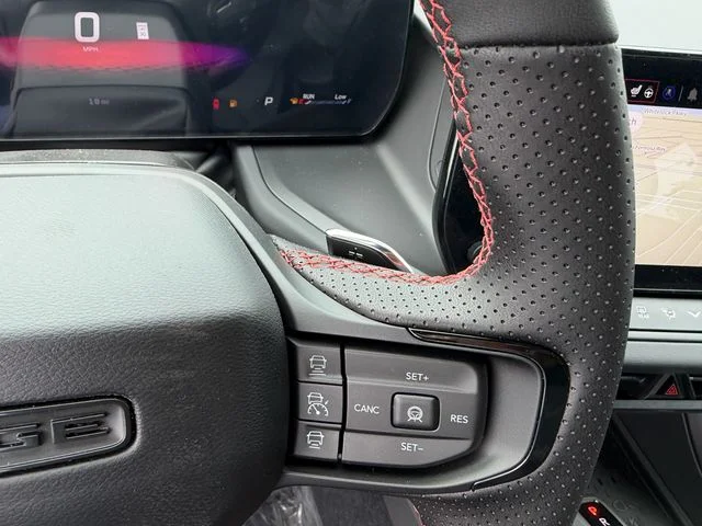 New 2026 Diamond Black Crystal Pearlcoat Dodge R/T Plus image 18
