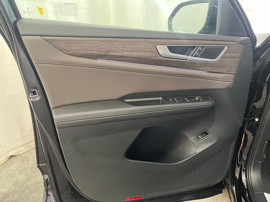 New 2026 Black Volkswagen 2.0T SEL image 7