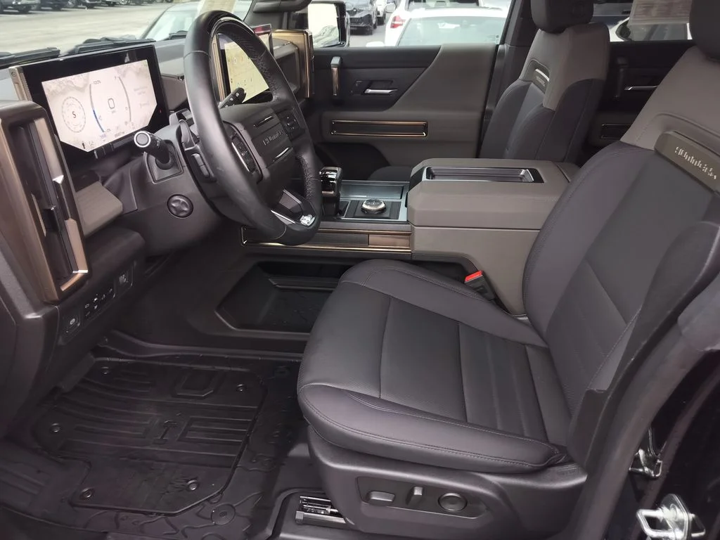 Used 2025 Black GMC 3X image 19