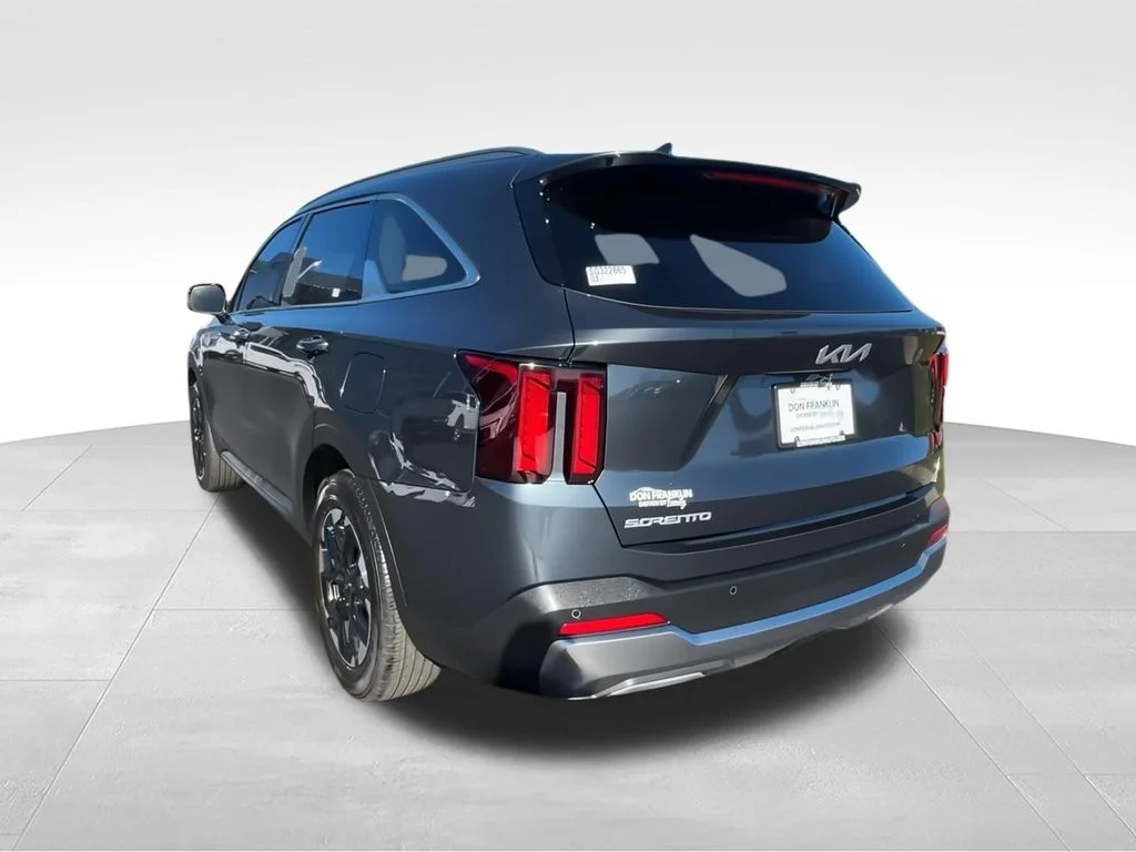 Used 2025 Gray Kia S image 7