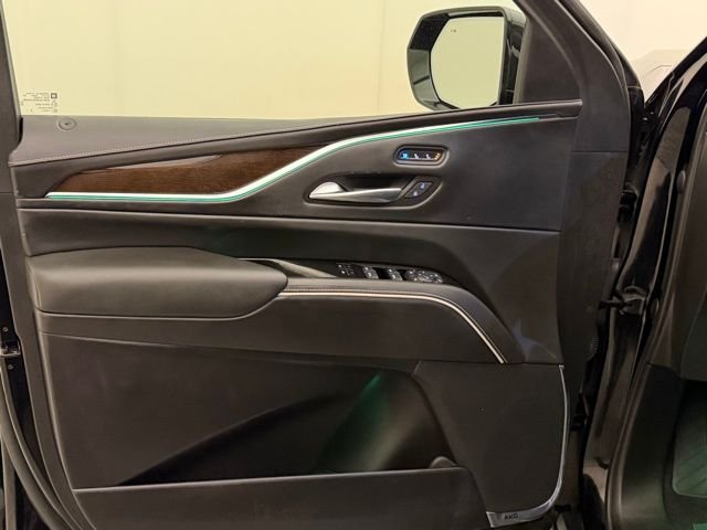 Used 2023 Black Raven Cadillac Premium Luxury Platinum image 18